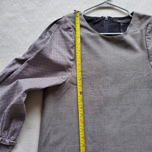 BCBGMaxAzria Houndstooth Plaid Long Shiftdress - Picture 5 of 11